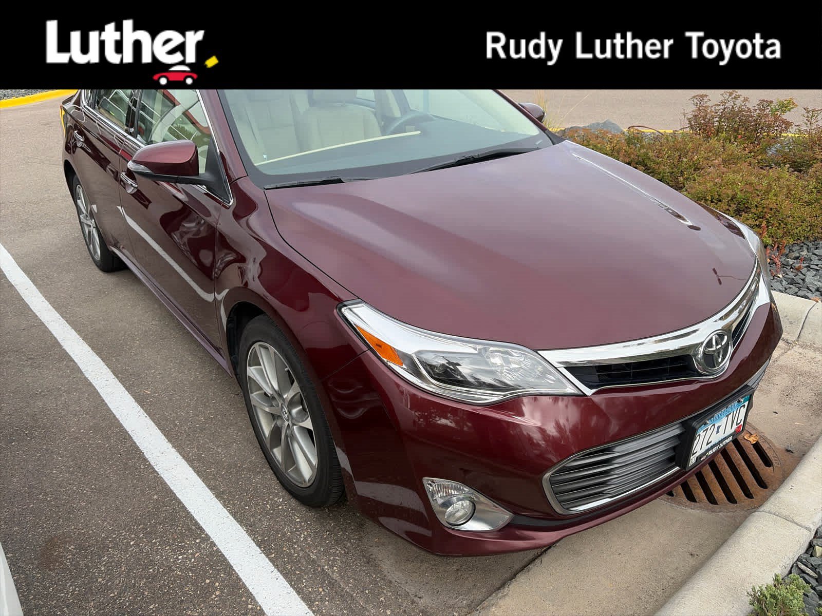 Used 2015 Toyota Avalon XLE Touring FWD image 1