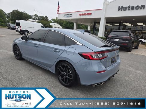 Used 2024 Honda Civic Sport Touring image 8