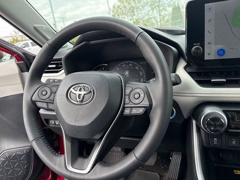 Used 2025 Toyota RAV4 XLE Premium w/ Weather Package AWD/4WD image 22