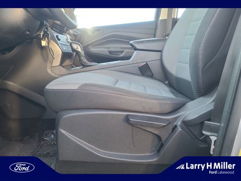Used 2017 Ford Escape S image 14