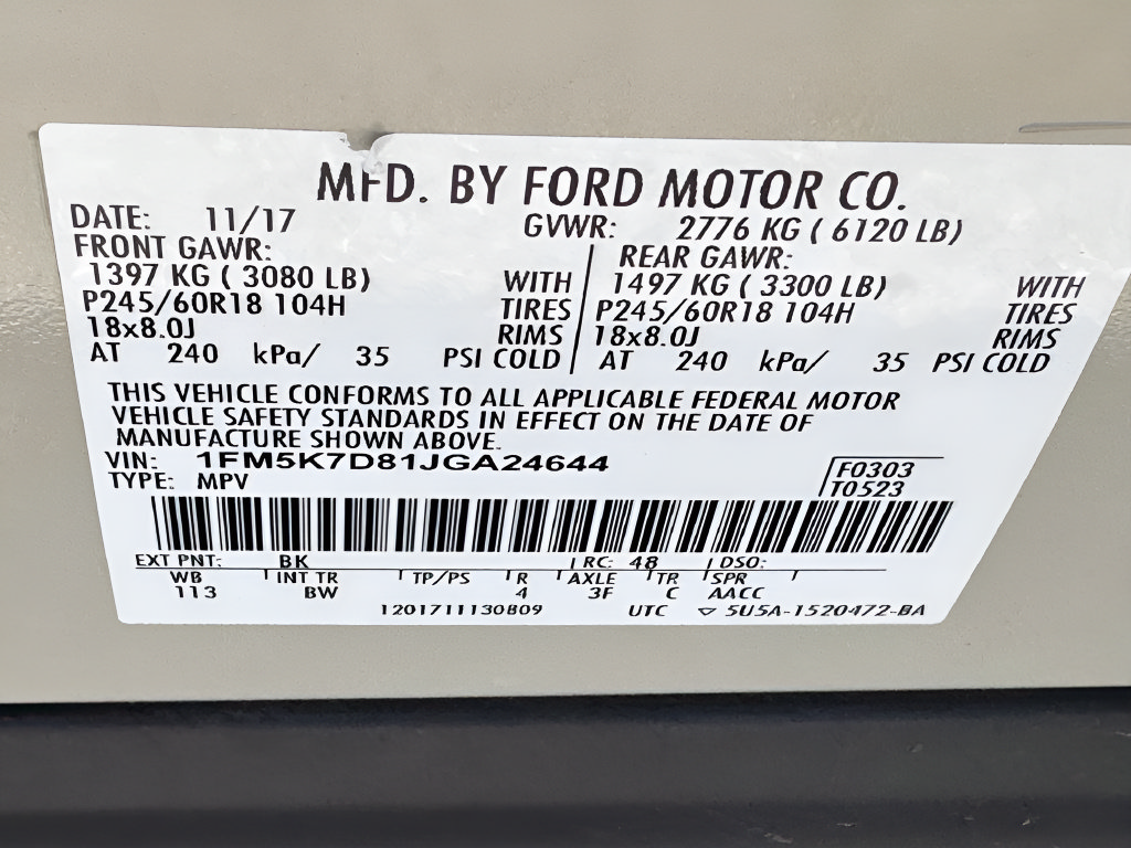 Used 2018 Ford Explorer XLT w/ Equipment Group 202A FWD image 43