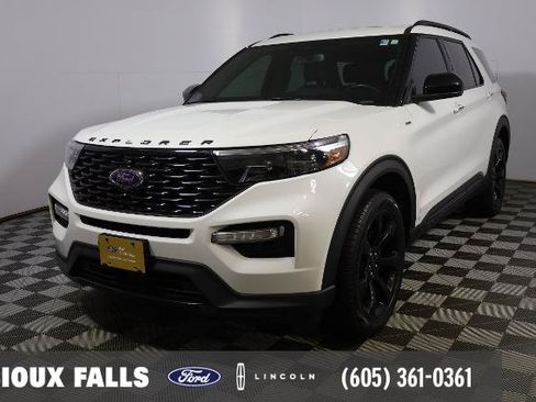 Certified 2024 Ford Explorer ST-Line w/ Class IV Trailer Tow Package AWD/4WD image 1