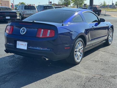 Used 2012 Ford Mustang Premium image 5