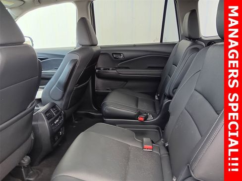 Used 2022 Honda Pilot Elite image 26