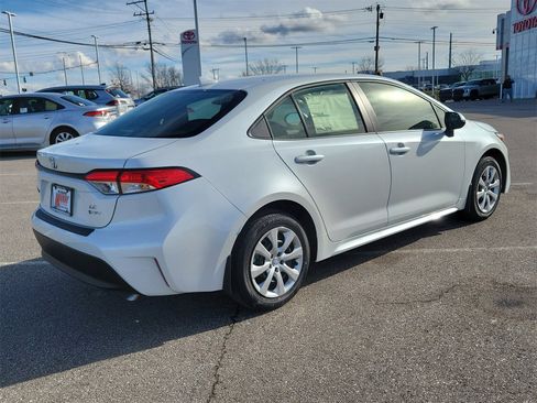 New 2026 Toyota Corolla LE image 4