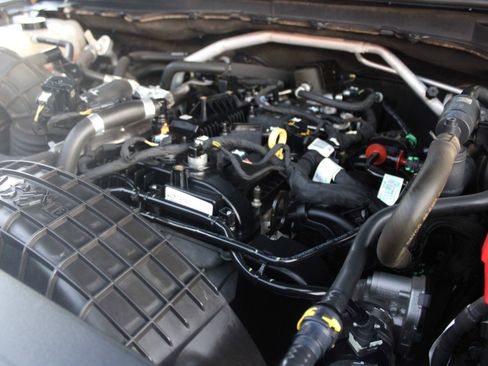 Used 2019 Ford Ranger XLT w/ Equipment Group 301A Mid image 13