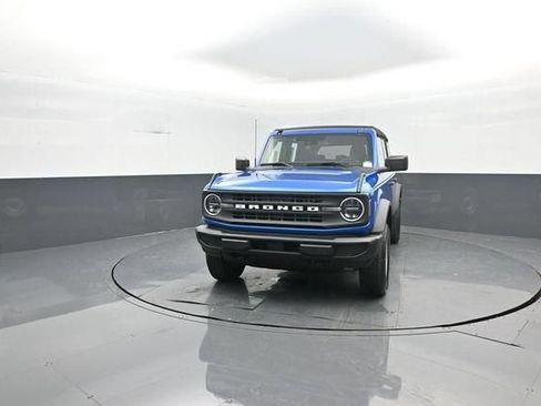 New 2026 Ford Bronco 4-Door AWD/4WD image 3