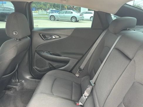 Used 2020 Chevrolet Malibu LT FWD image 28