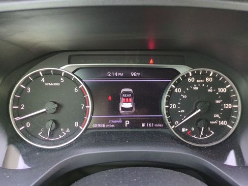 Used 2023 Nissan Rogue SV image 11