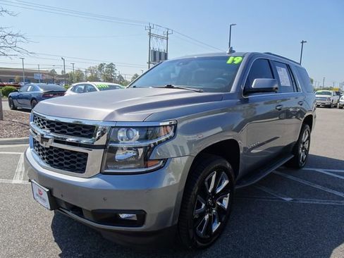 Used 2019 Chevrolet Tahoe LT w/ Luxury Package image 8