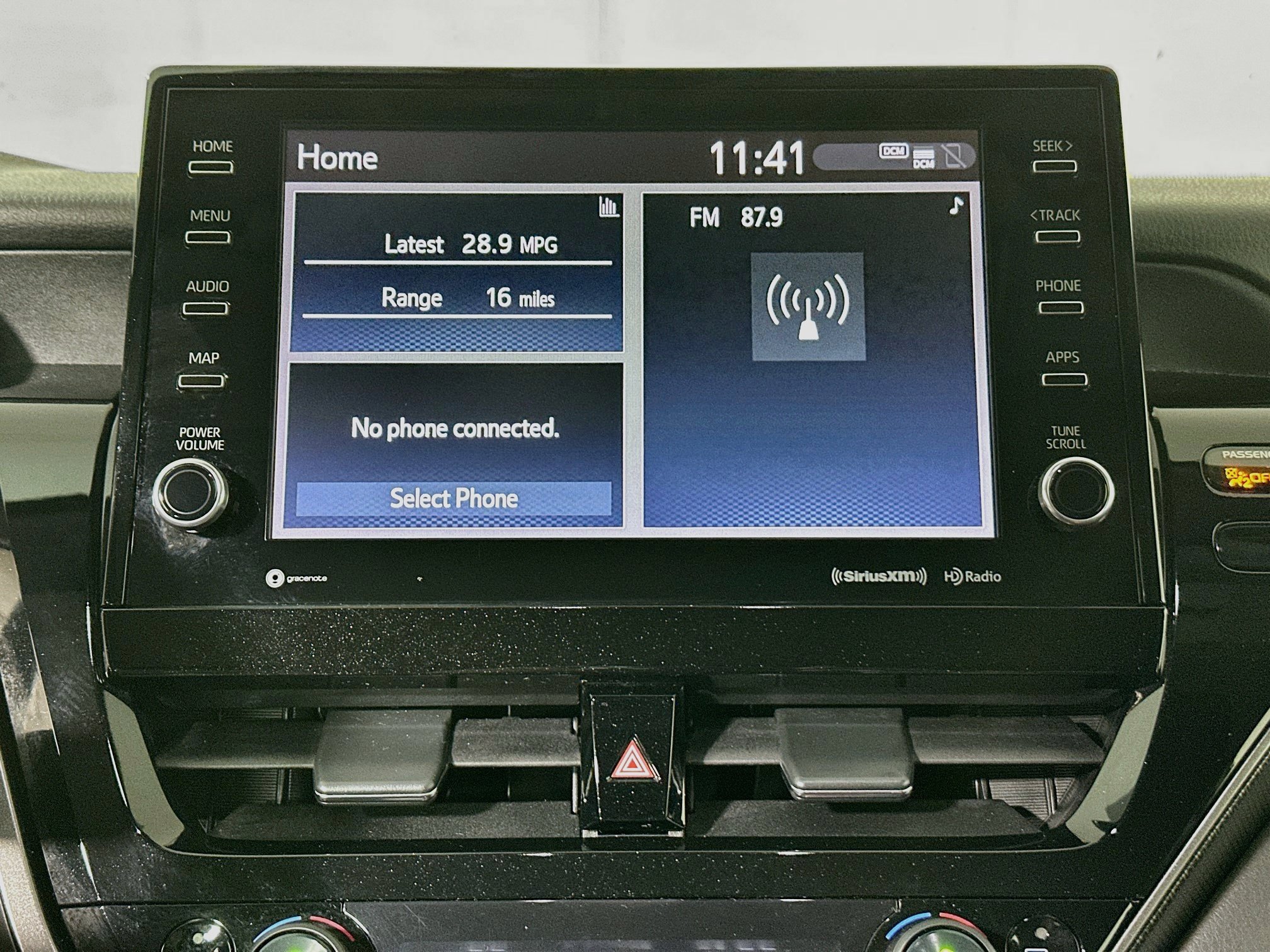 Used 2022 Toyota Camry XSE FWD image 24
