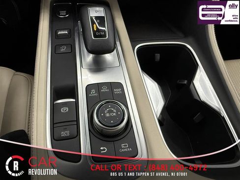 Used 2023 INFINITI QX60 Sensory w/ Cargo Package image 32