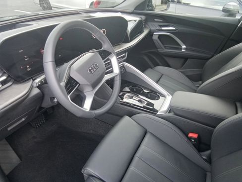 New 2025 Audi Q5 Premium Plus w/ Premium Plus image 14