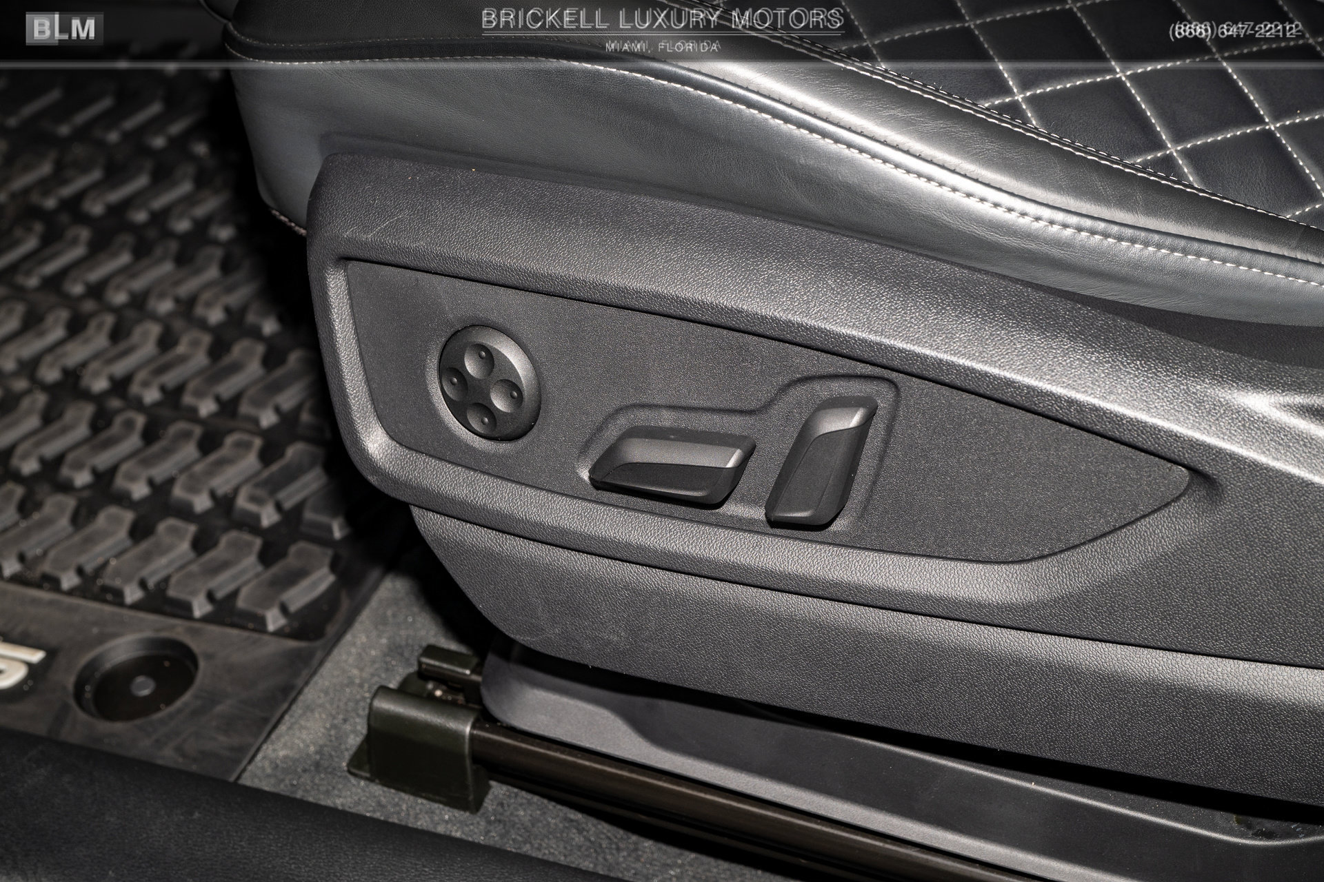 Used 2024 Audi SQ5 Prestige AWD/4WD image 71