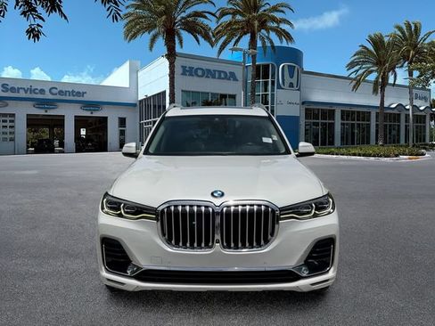 Used 2020 BMW X7 xDrive40i w/ Dynamic Handling Package AWD/4WD image 3