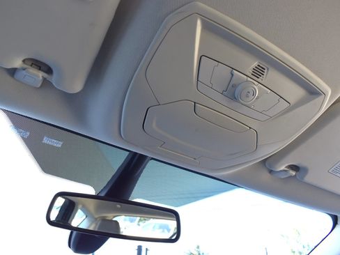 Used 2013 Ford C-MAX Energi SEL FWD image 30