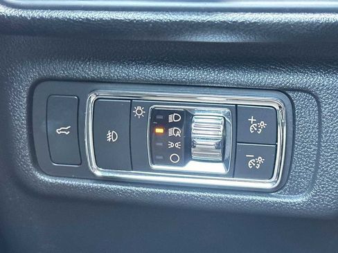 Used 2022 Lincoln Corsair Reserve w/ Equipment Group 201A image 31