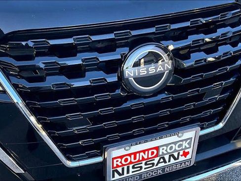 Certified 2024 Nissan Kicks SV image 28