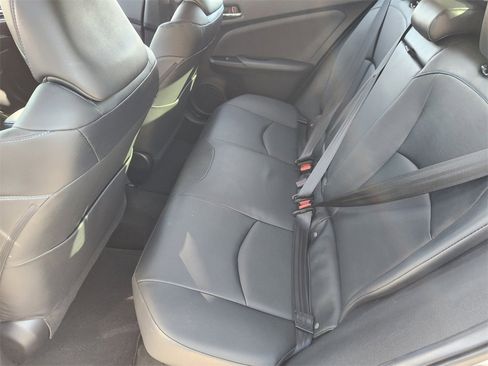 Used 2017 Toyota Prius Four Touring image 19