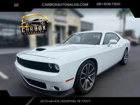 Used 2023 Dodge Challenger R/T RWD image 1