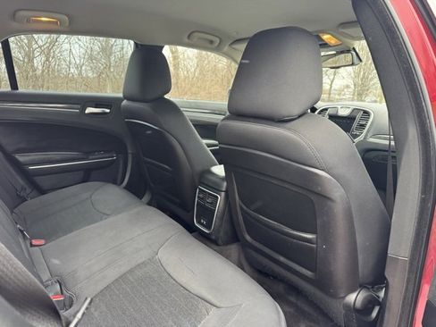 Used 2018 Chrysler 300 Touring w/ Sport Appearance Package image 22