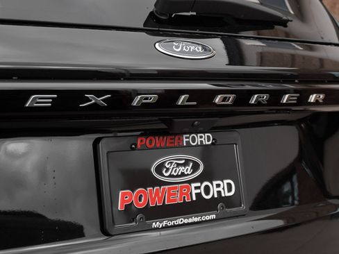 New 2026 Ford Explorer Active image 19