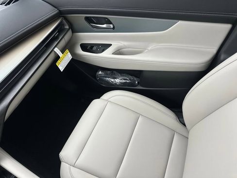 New 2025 Nissan Murano SL image 28