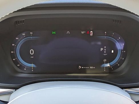 New 2025 Volvo XC60 B5 Plus w/ Protection Package Premier image 31