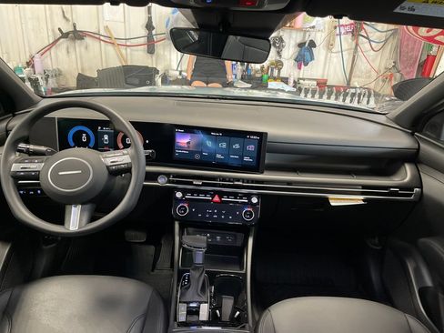 Certified 2026 Hyundai Santa Cruz SEL AWD/4WD image 18