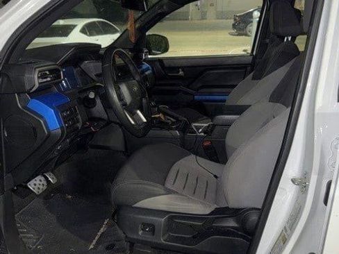 Used 2024 Toyota Tacoma TRD Sport image 14