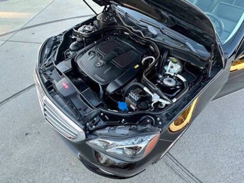 Used 2014 Mercedes-Benz E 350 Sedan image 34