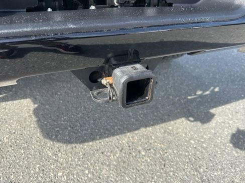 Used 2024 GMC Sierra 1500 AT4 w/ AT4 Premium Package image 34