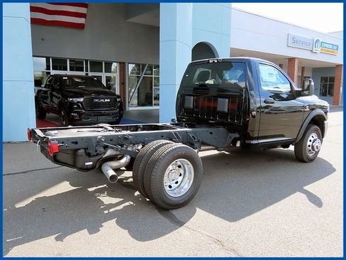 New 2025 RAM 3500 Tradesman image 7