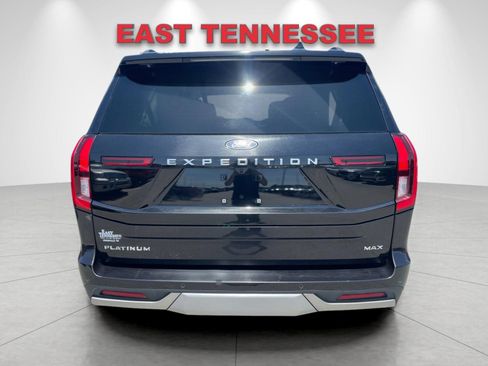 Used 2025 Ford Expedition Max Platinum w/ Driver's Package AWD/4WD image 4