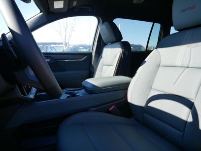 New 2026 GMC Acadia AT4 w/ Luxury Package
