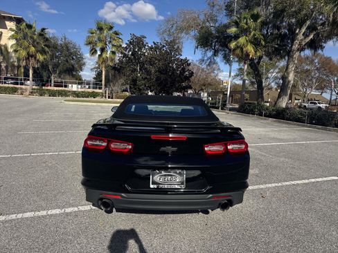 Used 2019 Chevrolet Camaro LT image 5