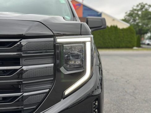 Certified 2023 GMC Sierra 1500 Elevation AWD/4WD image 40