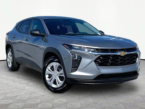 New 2026 Chevrolet Trax LS FWD image 1