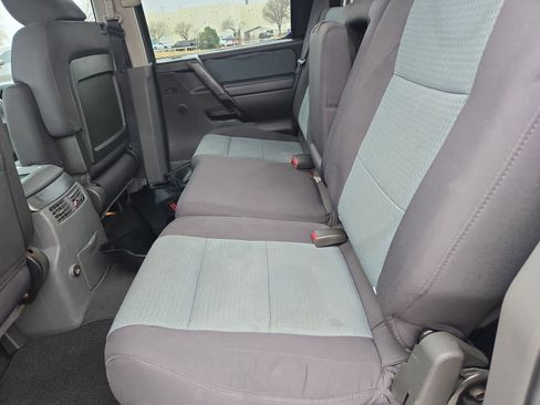 Used 2007 Nissan Titan SE image 19