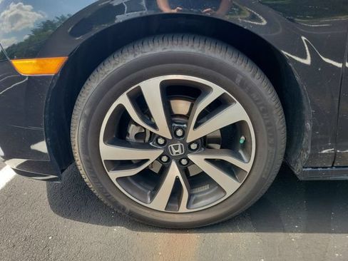 Used 2018 Honda Odyssey Elite image 17