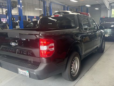 Used 2025 Ford Maverick XL FWD image 4