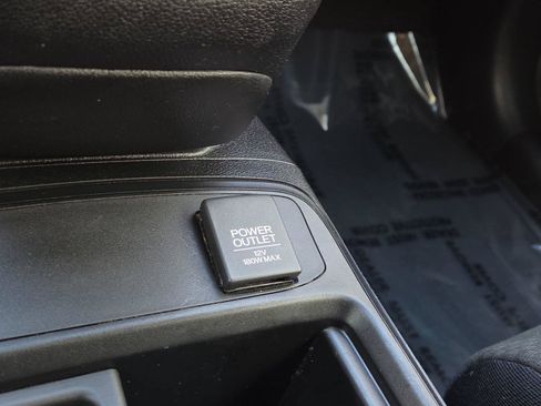 Used 2015 Honda CR-V LX image 11
