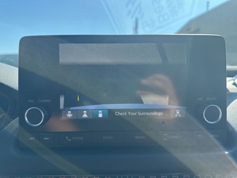 Used 2024 Honda HR-V Sport image 23