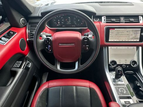 Used 2022 Land Rover Range Rover Sport HST image 13