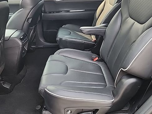 Used 2023 Hyundai Palisade SEL AWD/4WD image 11