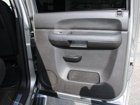 Used 2013 Chevrolet Silverado 3500 LT w/ Interior Plus Package image 42