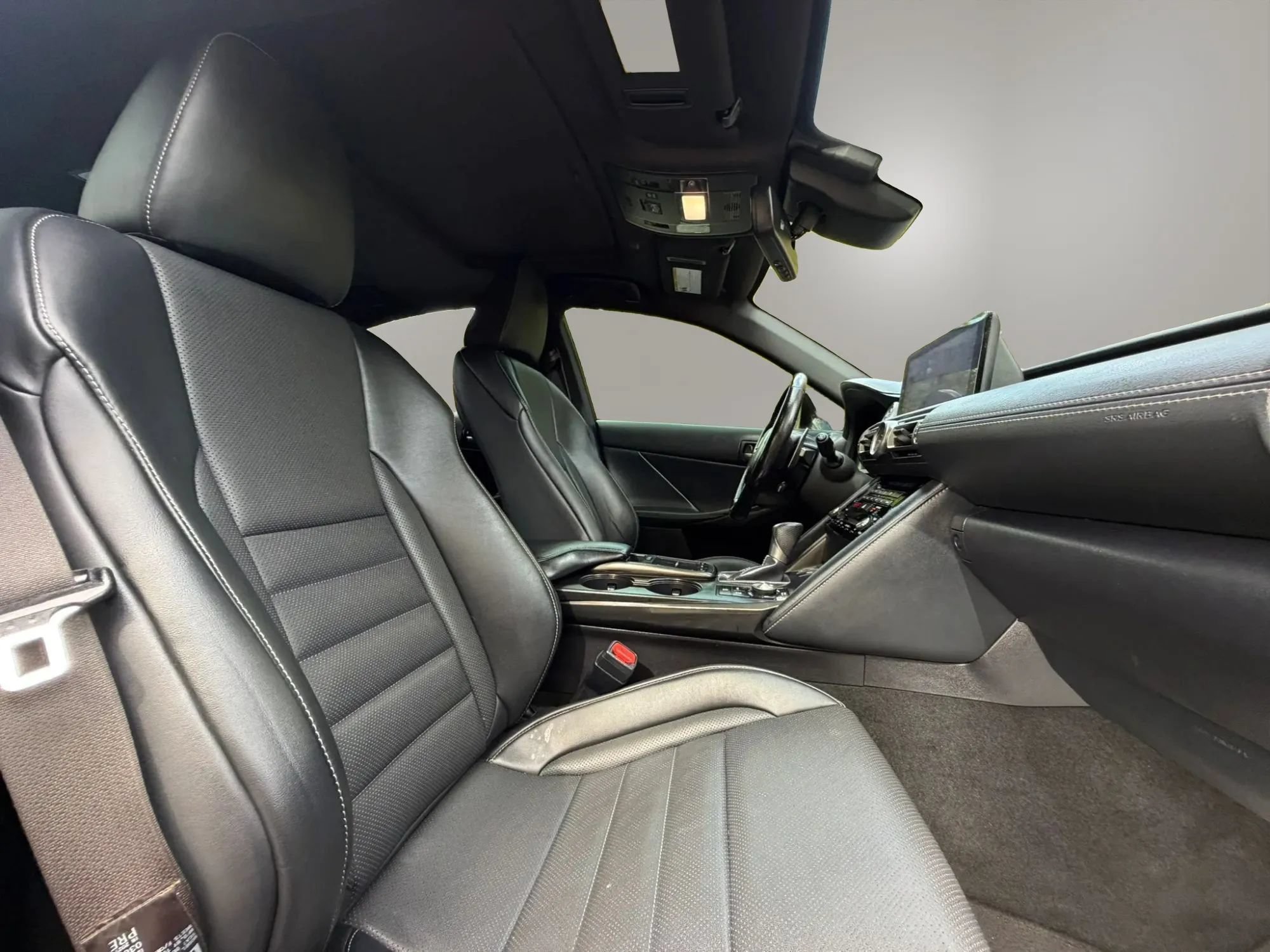 Used 2022 Lexus IS 350 F Sport w/ Navigation Package RWD image 16