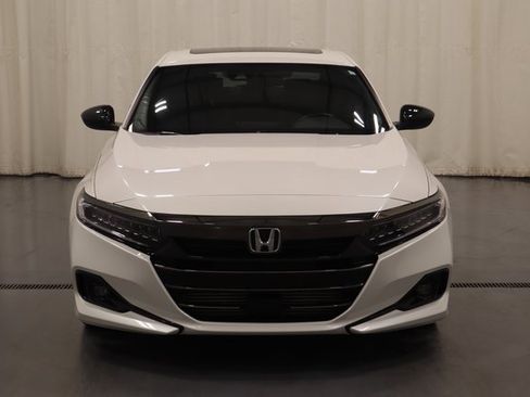 Used 2021 Honda Accord Sport image 4
