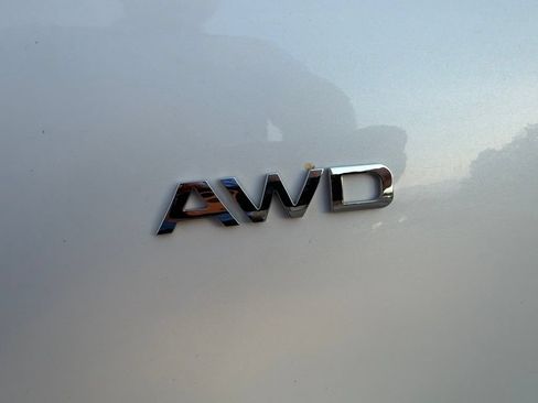 Used 2022 Kia Sportage LX AWD/4WD image 4