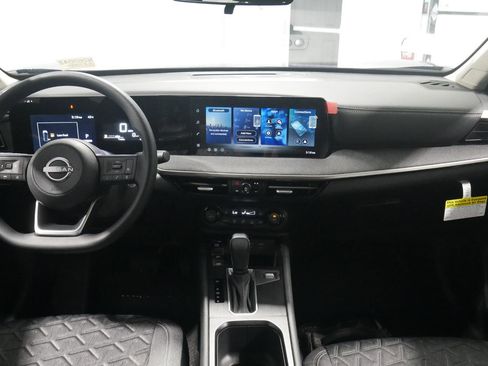 New 2026 Nissan Kicks SV image 19